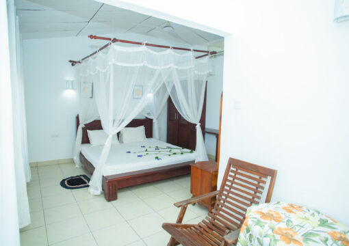 7 Deluxe Double Rooms