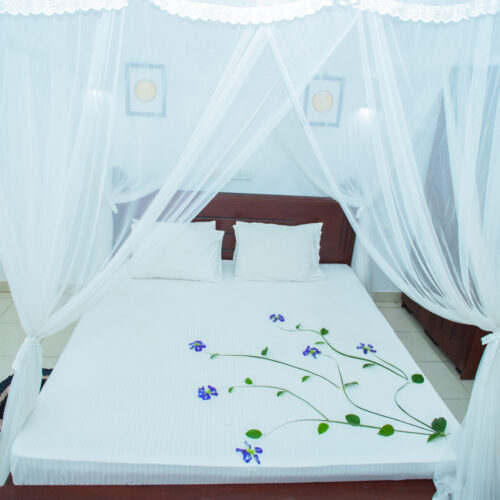 7 Deluxe Double Rooms