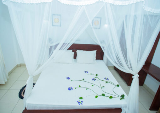 7 Deluxe Double Rooms