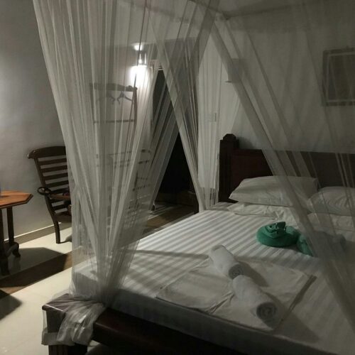7 Deluxe Double Rooms