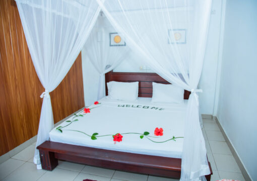 7 Deluxe Double Rooms